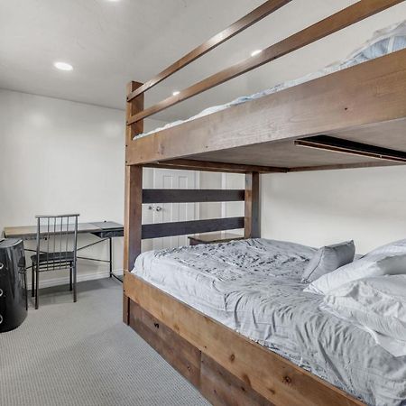 Incredible Updated Condo w/ Hot Tub Park City Exterior foto