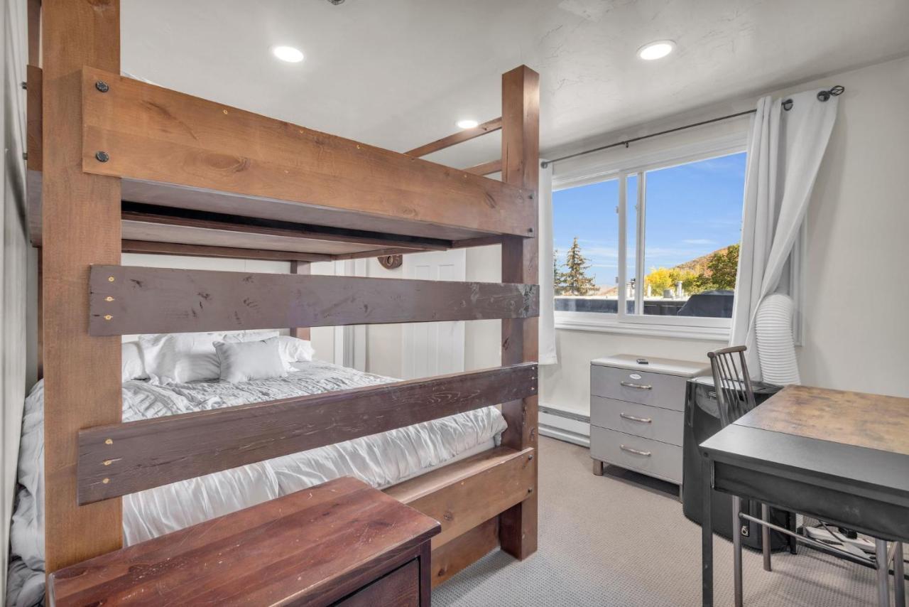 Incredible Updated Condo w/ Hot Tub Park City Exterior foto